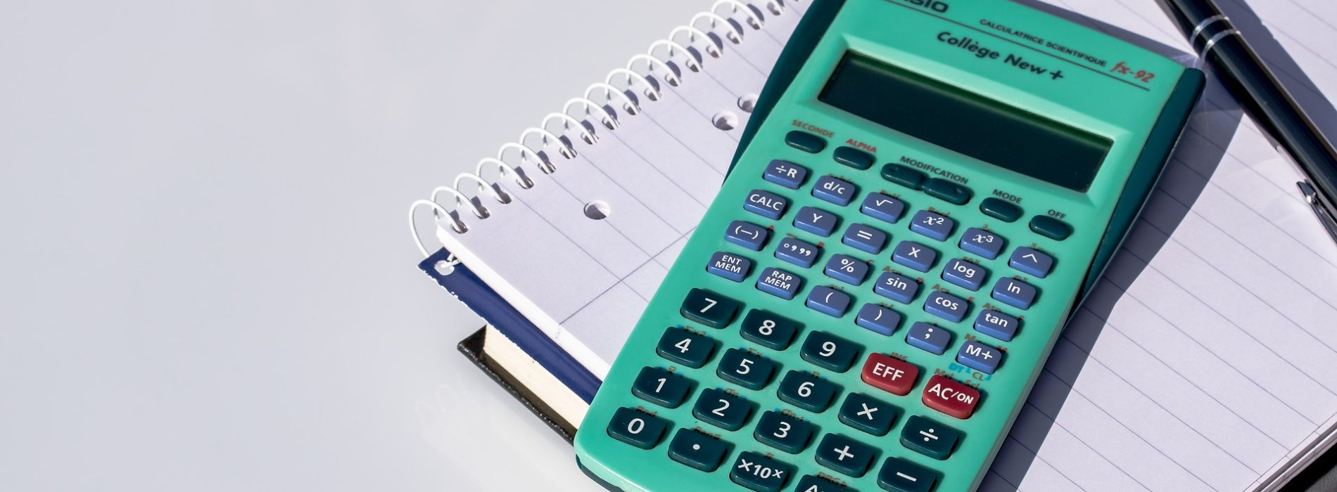 Jak wybierać dobry kalkulator naukowy? Czy warto takowy posiadać? 