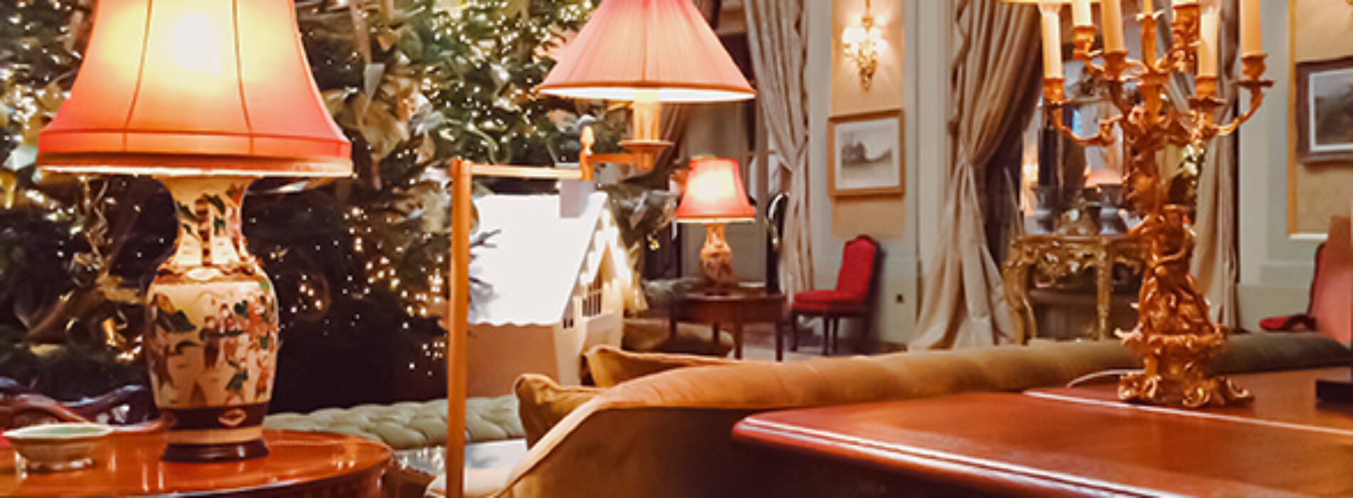 Boże Narodzenie w hotelu – czy warto tak spędzić święta?