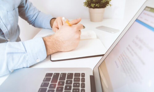 Kiedy warto przekształcić jednoosobową działalność w spółkę? Analiza korzyści i kosztów